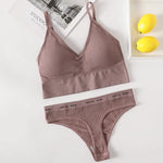 Women Seamless Bra Panties Set Sexy Thongs Sports Bra Crop Top Female Sexy Lingerie Set Fitness Stretchy Underwear Set