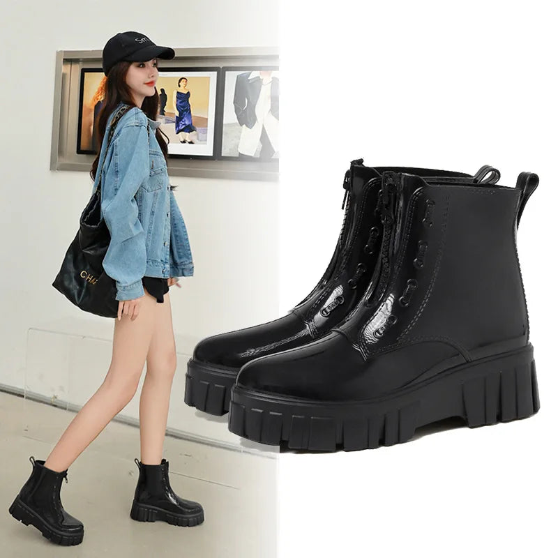 Women Thick Soled Rain Boots Non-Slip Fashion Outdoor Wear-resistant Rubber Waterproof Shoes Women Jelly Soft Soled Rain Boots