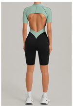 Women's Seamless Yoga Jumpsuit Sports Workout Running Hip-lifting Slim Fit Shorts One-Piece Training Fitness Gym Bodysuit