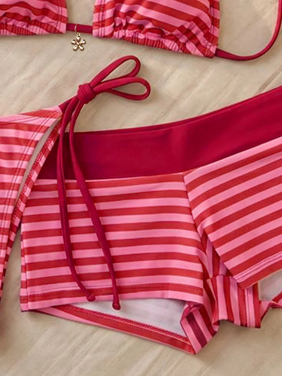 Sexy Red Striped Bikini Set Women Metal Flower Push Up Bra High Waist Pants 3 Piece Swimsuit 2026 Bathing Suit Holiday Swimwear