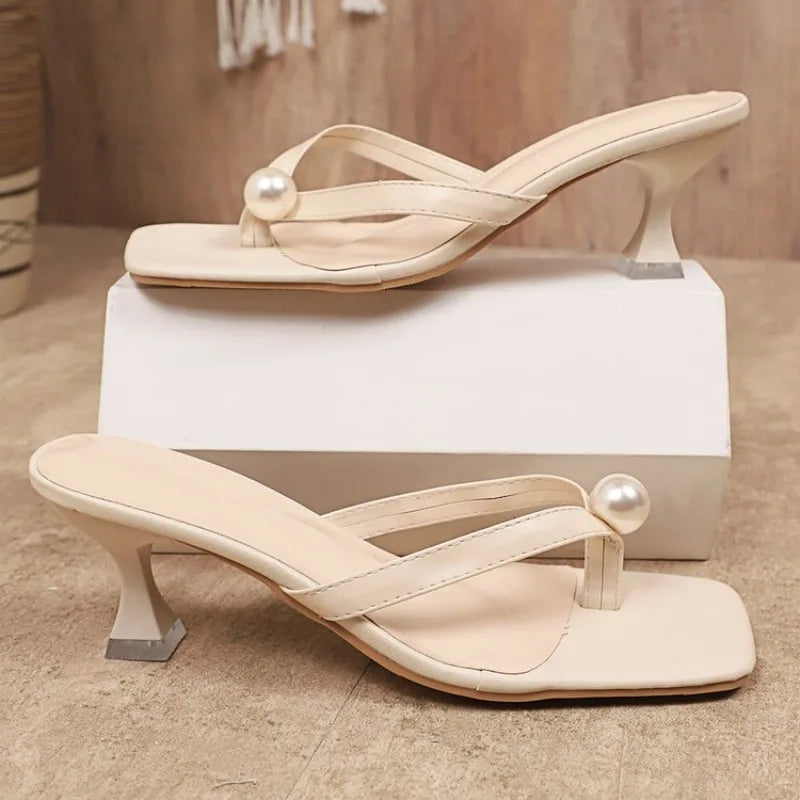 Low Rubber Flip Flops Shoes Hawaiian PU Rome Fabric Hoof Heels Shoes Rubber Flip Flops Low Hawaiian Rome Hoof Heels PU