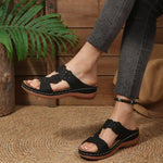 New Women Slippers Embroider Flowers Leather Women's Sandals Outdoor Light Casual Wedges Slippers Slip on Summer Shoes for Woman