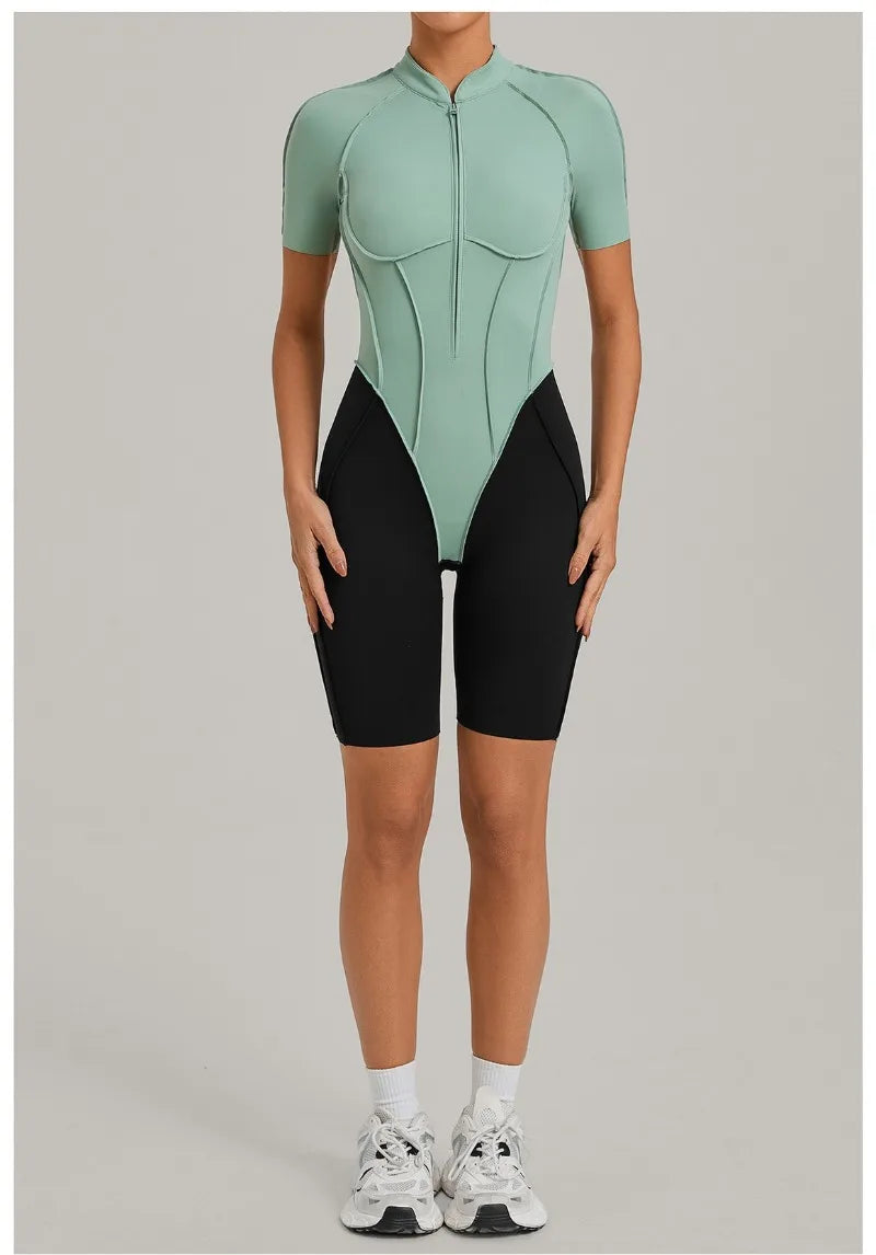 Women's Seamless Yoga Jumpsuit Sports Workout Running Hip-lifting Slim Fit Shorts One-Piece Training Fitness Gym Bodysuit