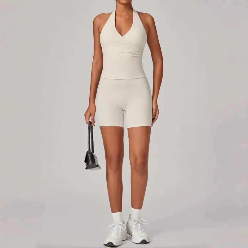 Women's Seamless Yoga Fitness Sets Sports Halter Neck Backless Vest Hip-lifting Slim Fit Shorts Suits Running Workout Gym Sets