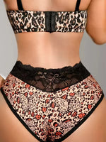 1pcs Leopard Print Sexy Lace Women Panties Mid Waist Breathable Comfortable Female Underpants Patchwork Lady Briefs Underwear