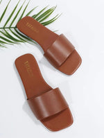 Women Fashion Sandals 2026 New Summer Flat Shoes Square Toe Slip-on Girls Indoor Street Slippers Plus Size Beach Slides