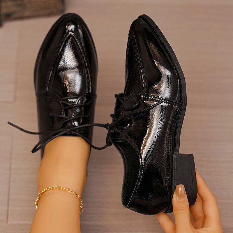 Vinatge Patent Leather Oxford Shoes Women Pointed Toe Low Heel Pu Leather Shoes Woman Plus Size 43 Thick Heeled Office Shoes