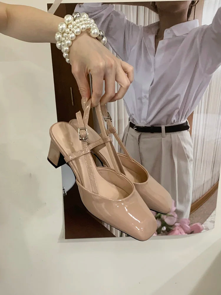 Summer Closed Toe Sandals Buckle Strap Summer Heels Mary Jane Thick Heels French Shallow Lolita Sandals OL Dress Shoes New 2026