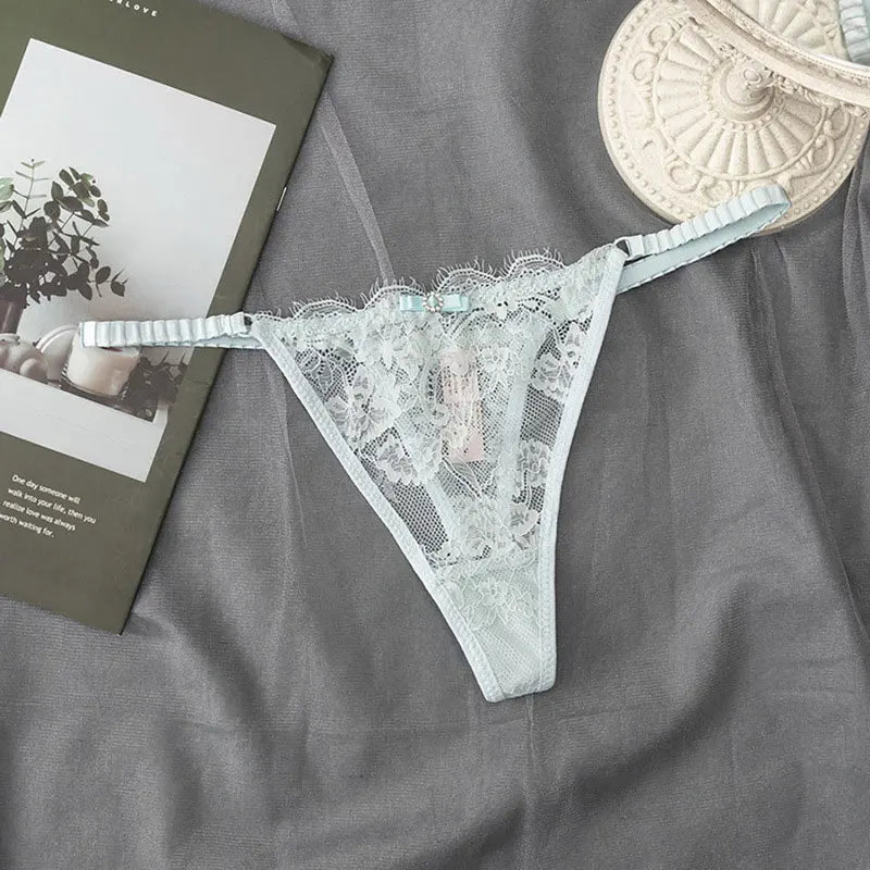 New Women's Sexy Lace Panties Adjustable Girls G-Strings .Fashionable Breathable Low WaistBriefs Shorts.with Rhinestones Thong