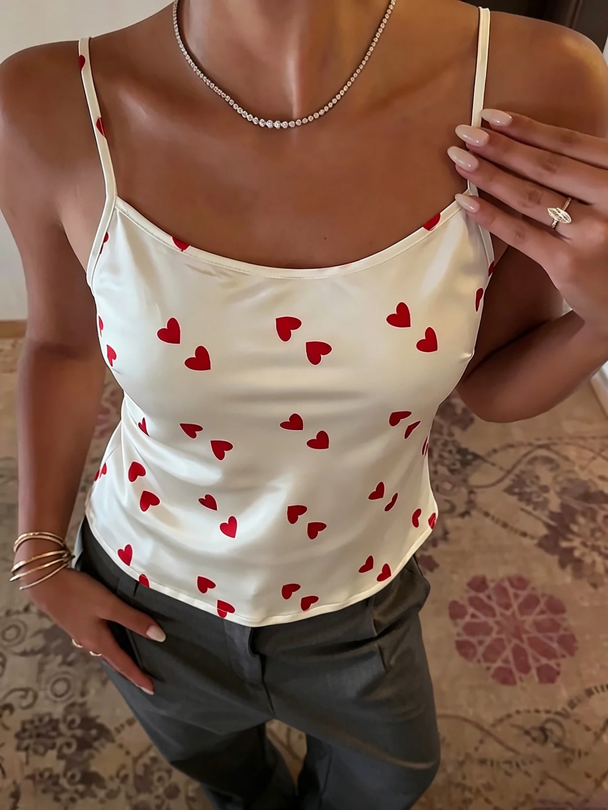 New Women Satin Top Heart Print Camisole Slim Fit Sleeveless Crop Top Elegant Ladies Pajama for Different Occasions