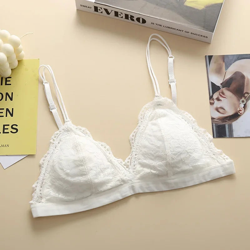 V-Neck Double Strap Floral Lace Bralette Women Scallop Edge Wireless Bra Sexy Lingerie Back Hook Closure Daily Intimates S-L