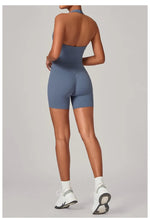 Women's Seamless Yoga Fitness Sets Sports Halter Neck Backless Vest Hip-lifting Slim Fit Shorts Suits Running Workout Gym Sets