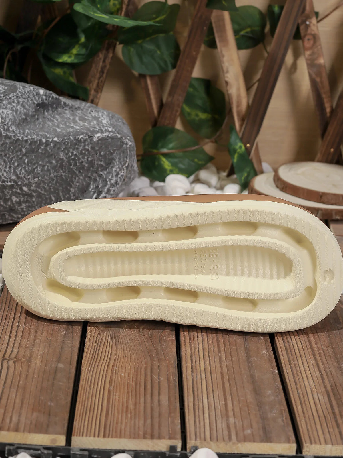 2025 Women Indoor Beach Flip Flops Summer Platform Shoes Soft EVA Girls Home Street Slippers Thick Sole Female Fashion Sandals