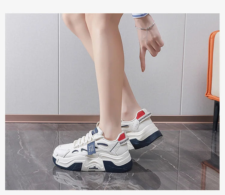 Women Platform Sneakers Autumn Trend Casual Flats Female Fashion Lace Up Thick Soled Comfortable Increase Vulcanized Shoes2024