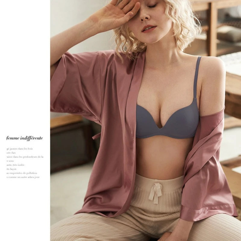 Seamless Wireless Bra, One-piece Smooth Light Breathable Push Up Lingerie, All Season Commute Bra for Teen Girls Small Bust