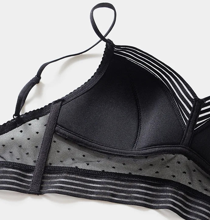 Sexy Backless Bra U-Shaped Beautiful Back Sling Underwear for Women Thin Section Seamless Brassiere Small Chest Gathered Bras