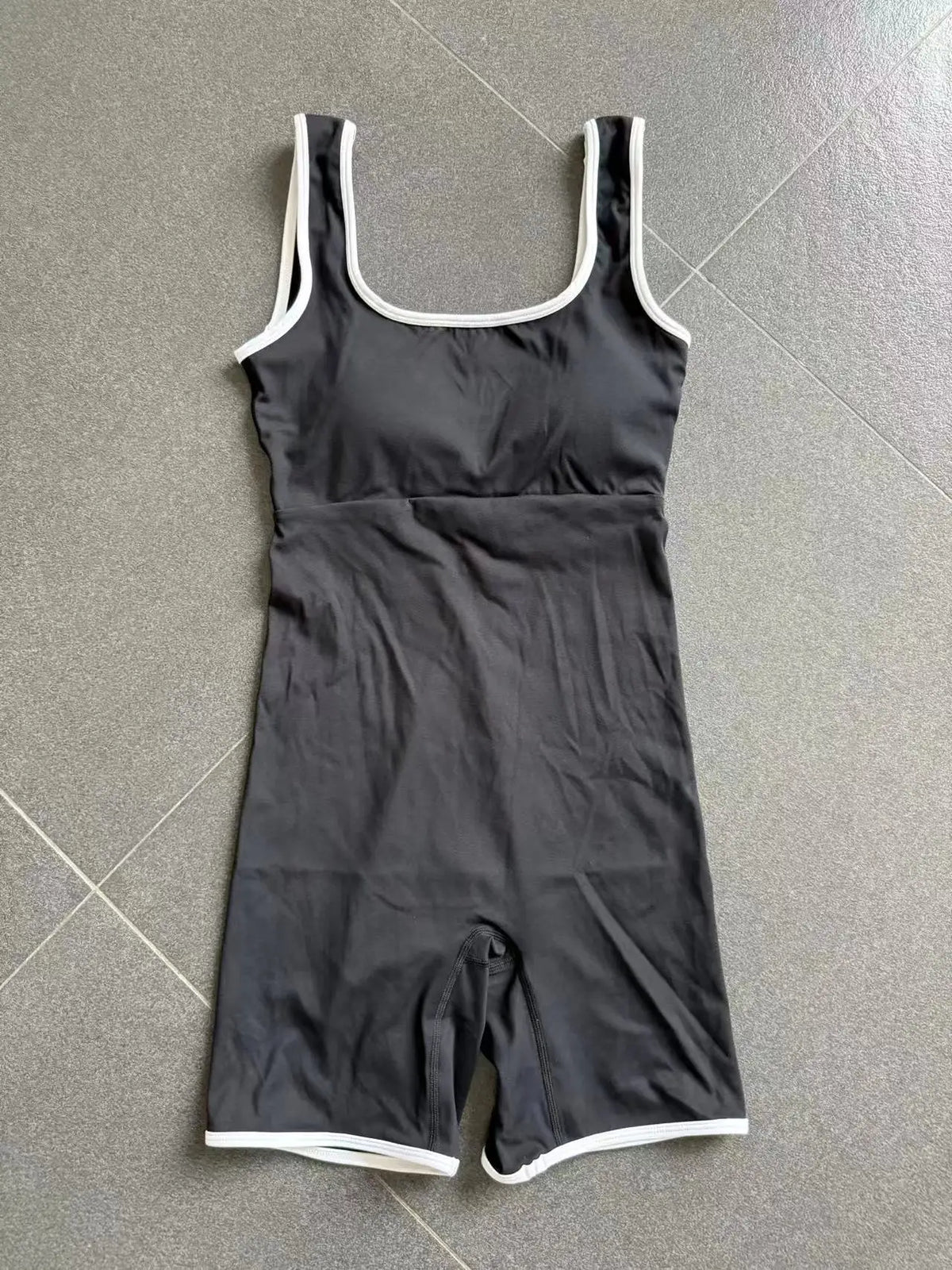 Women's Sports Jumpsuit Yoga Fitness Combination Lift Buttocks Bare Back High Elasticity Gym Sexy Sports Jumpsuit Gym Romper