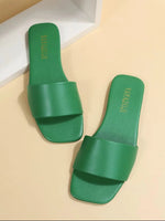 Women Fashion Sandals 2026 New Summer Flat Shoes Square Toe Slip-on Girls Indoor Street Slippers Plus Size Beach Slides