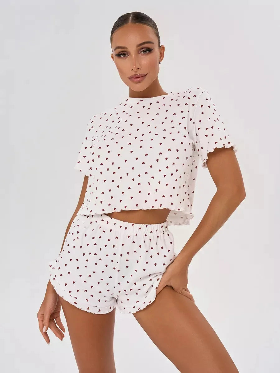 Summer Pajama Set for Women's Sleepwear Home Wear with Heart Print Casual Round Neck Short Sleeve Shorts Two-piece Set