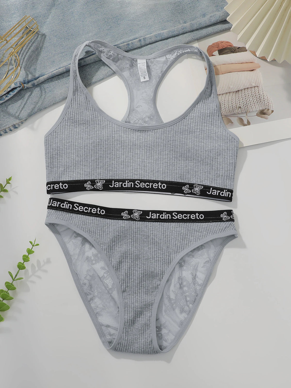 without chest cushion Grey lace elegant no steel ring sexy sports suit yoga women's casual underwear set C3472