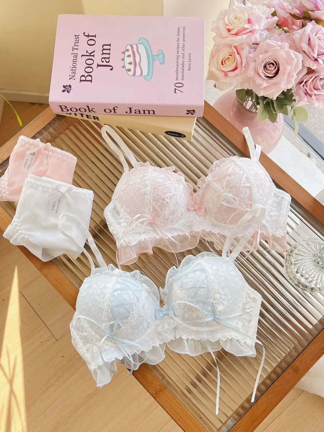 Japanese Style Lolita Princess Wind Lace Lace Lingerie Design for Girls Push-up Bra Women UnderwearPush Up Bra