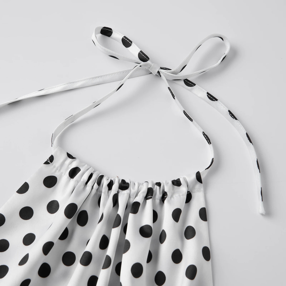 Women's Summer Halter Neck Tank Tops Fashionable Dot Print Sleeveless Open Back Slim Fit Vest for Party Daily Wear