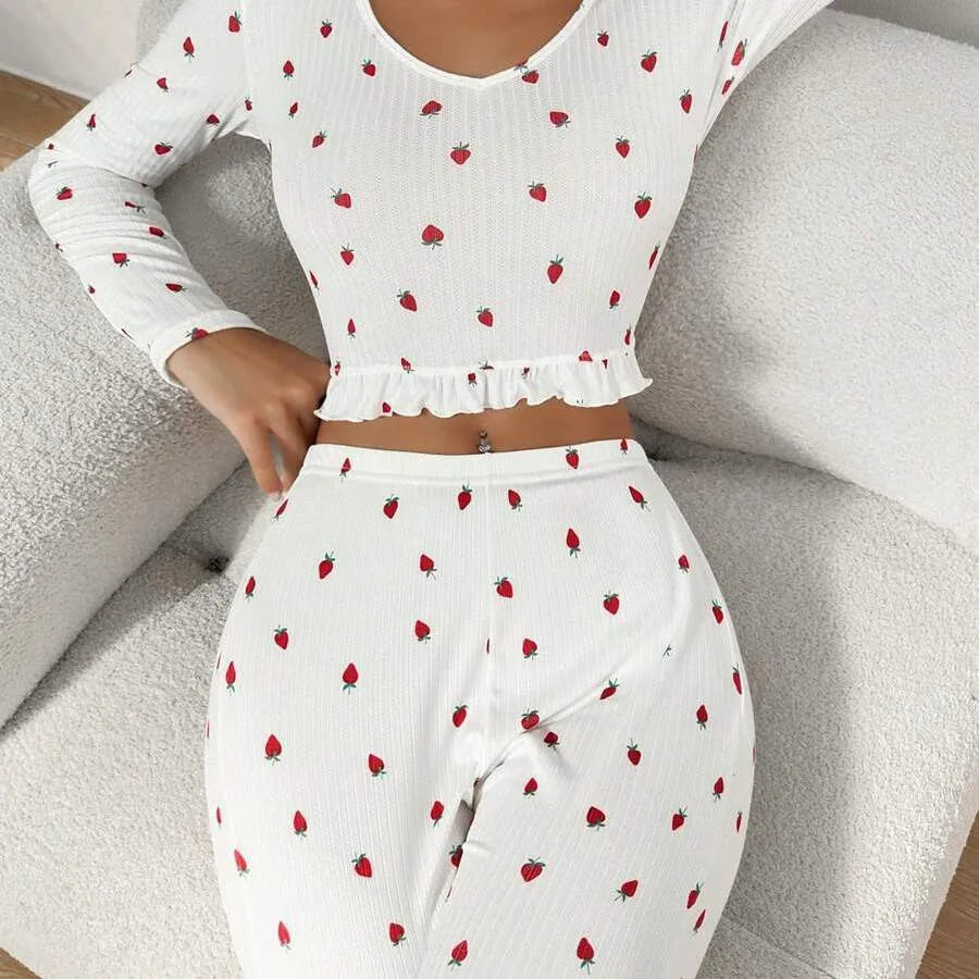 Autumn Winter Sleepwear Woman Pajamas Set for Sleeping Strawberry Printed Tops and Trousers Sets Home Clothes Loungewear