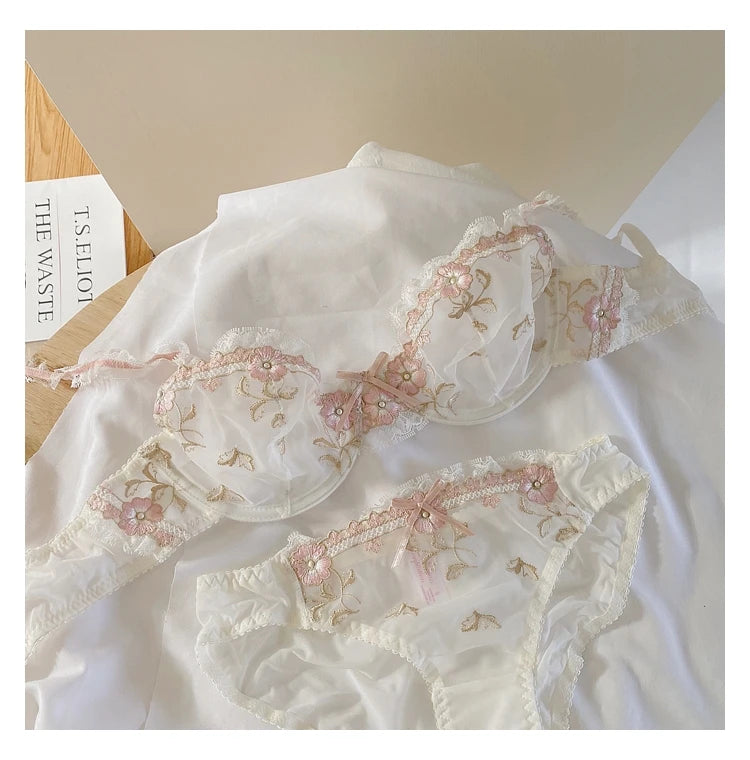 MOYISU Luxury French Pure Desire White Lace Thin Sexy Gauze Underwear Set Embroidery Girl Push-up Bra Big Size Big Breasts Small