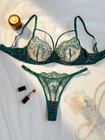 A Black Sexy Lingerie Set, Combining Leopard Print and Floral Patterns, Combining Allure and Sensuality ZA825120