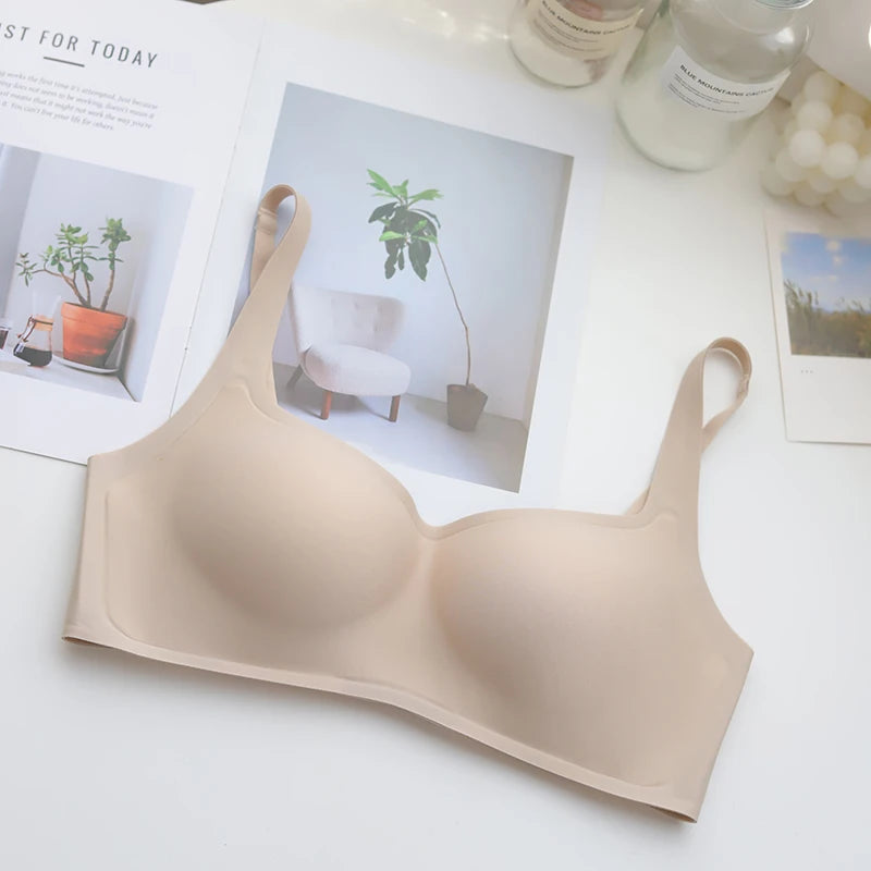 Retro Square Neck Crop Top Small Chest Gathering Seamless Invisible Bralette Summer Thin Soft Support Nude Bra Wirefree Comfort