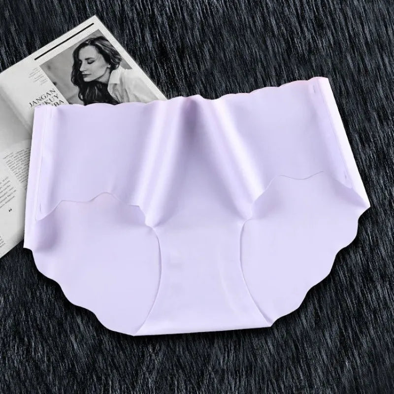 1Pc Ice Silk Panties For Women Low Waist Briefs Panties Seamless Underwear Breathable Stretchy Intimates Sexy Lingerie M-XL