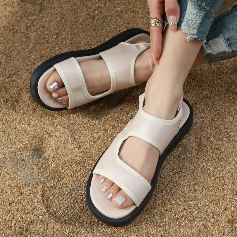 New Fashion Breathable Mesh Round Head Sandals for Women Casual Flat Bottom Roman Style Black Beach Sandalias Femmes