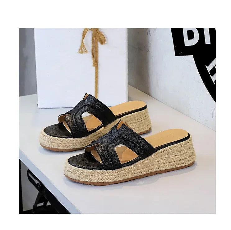 Spring 2025 Women's Slippers Hollow Out Strap Waterproof Thick Heel Woven Rope Country Style Slip-On Shoes Polyurethane Material