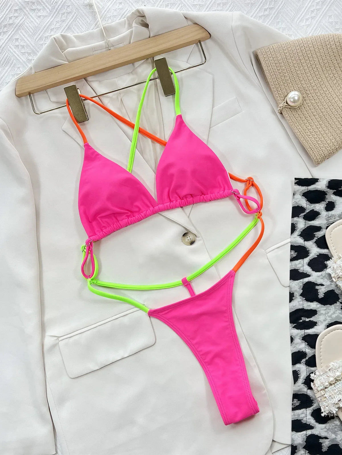2026 New Sexy One Piece Swimsuit Swimwear Women Solid Patchwork Corss Straps Bathing Suit Beachwear Thong Maillot De Bain Femme