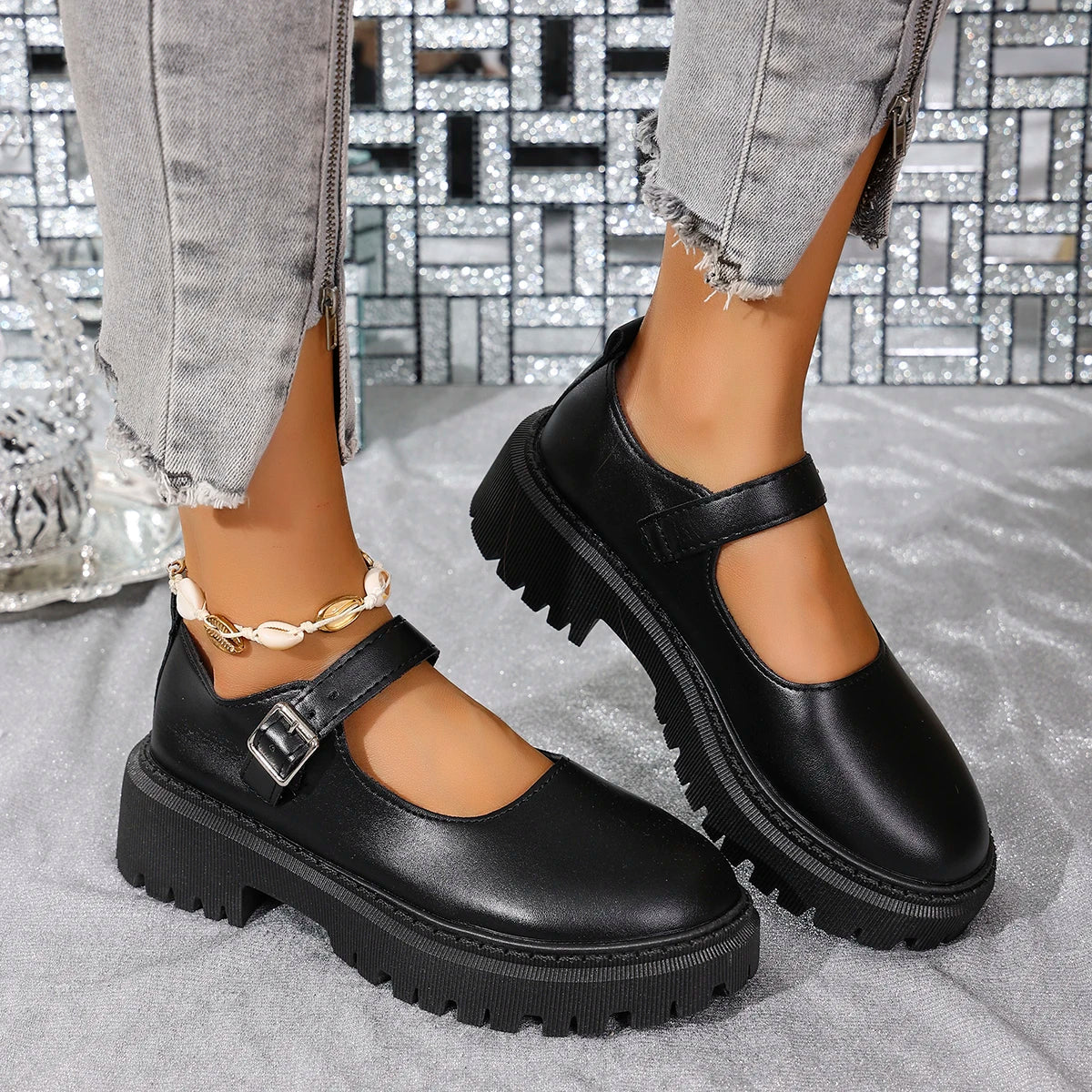 Women Buckle Strap Mary Janes Faux Patent Leather Lug‑Sole Round‑Toe Sweet Preppy JK Platform Casual Daily Shoes