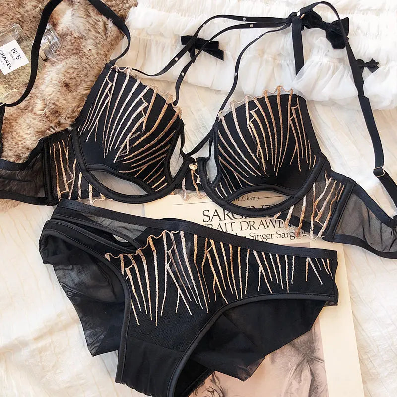 Sexy Hollow Push Up Bra Set French Thin Cup Underwear Women Classic Bandage Brassiere Black Temptation Lingerie Panties SetS