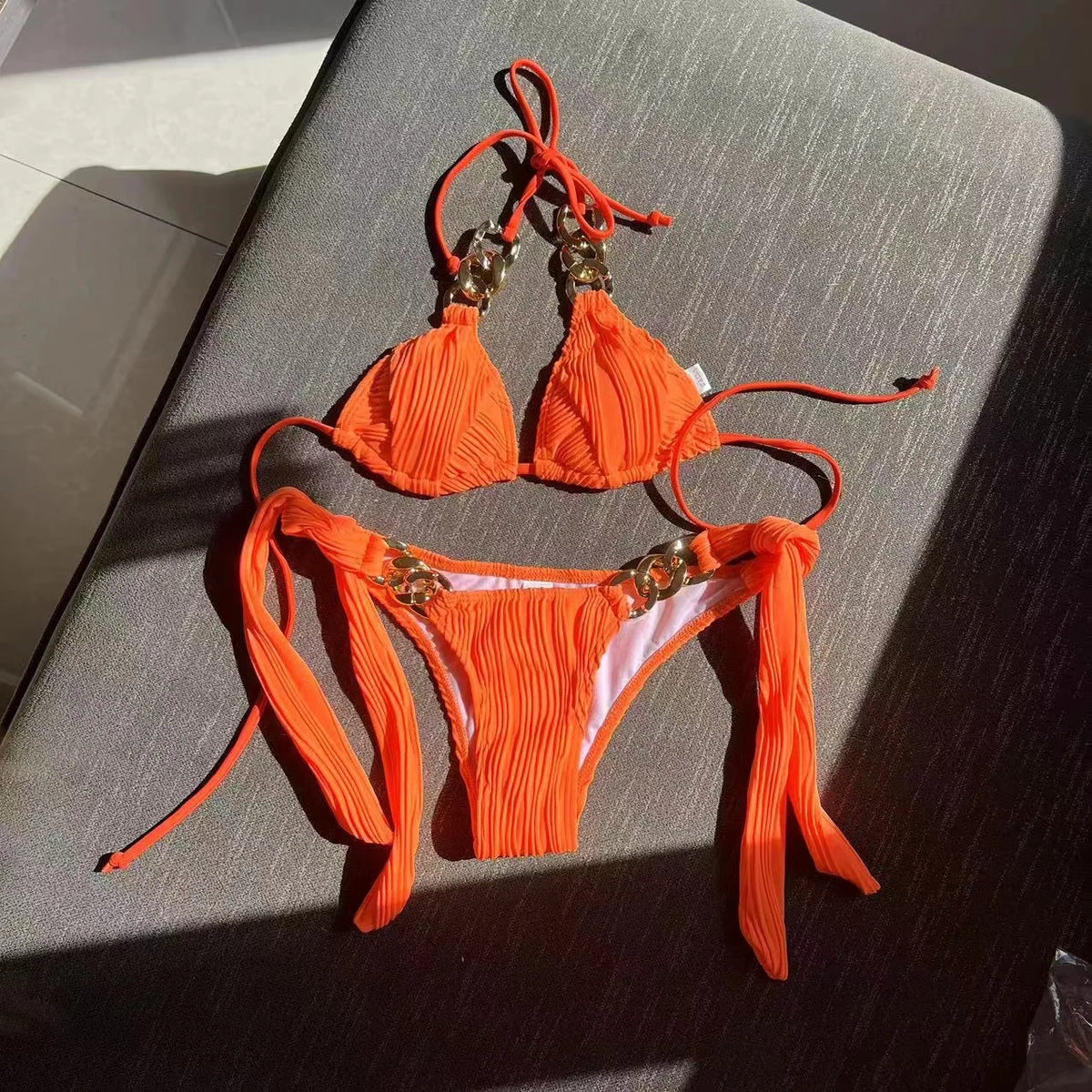 Sexy Metal Chain Thong Bikini 2025 Women White Black Cut Out Push Up Micro Swimsuit Beach Bathing Suit Tie Side Thong Swimwear