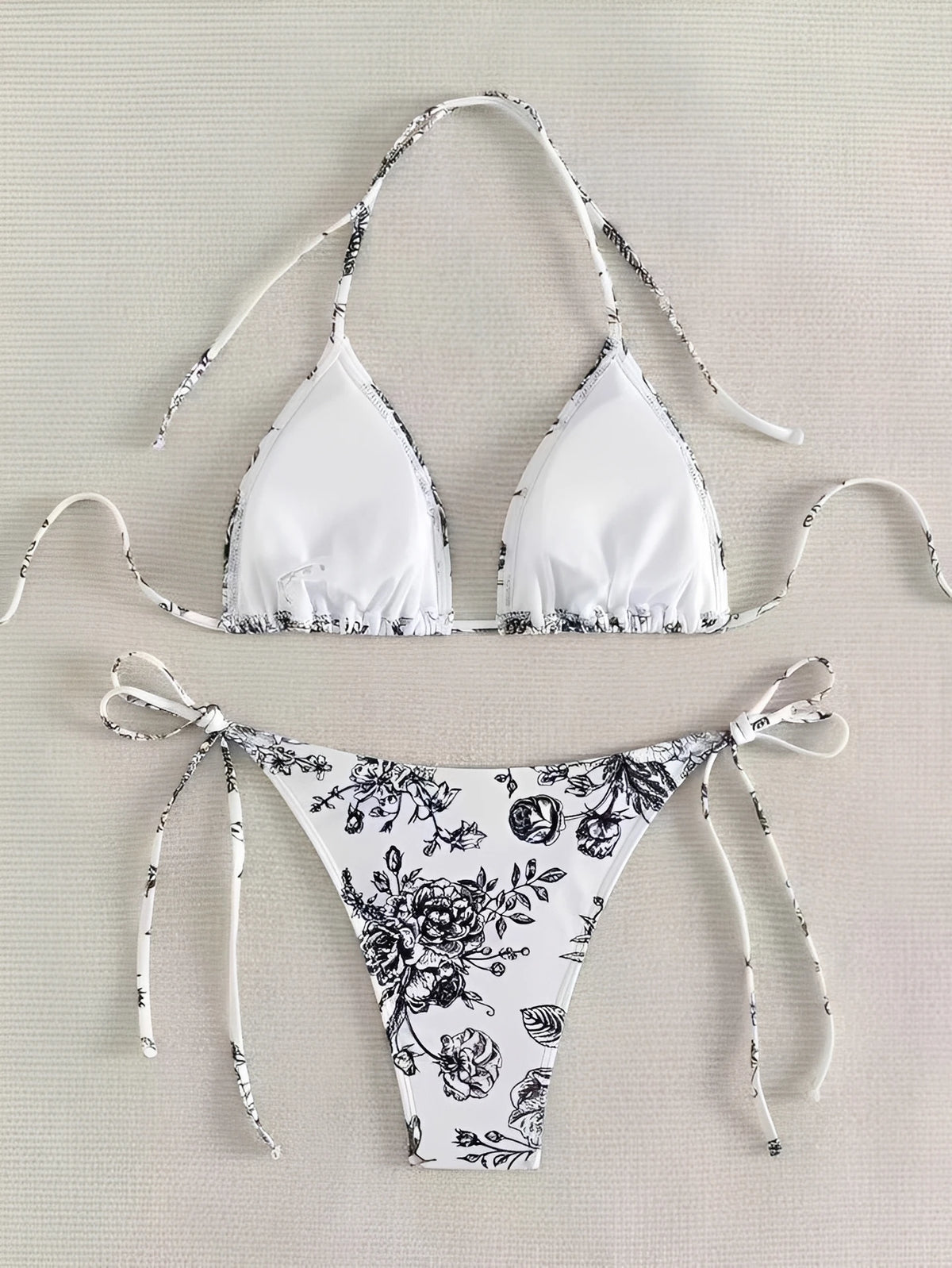 2026 Halter Triangle Bikinis Printed Swimsuit Women Sexy String Swimwear Female Bathers Swimming Bathing Swimming Swim Suit
