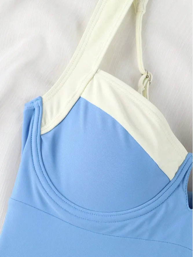 Push Up One Piece Swimsuit Women Backless Bodysuit Black White Swimwear Thong Beach Wear 2025 Contrast Color Bathing Suits Pool