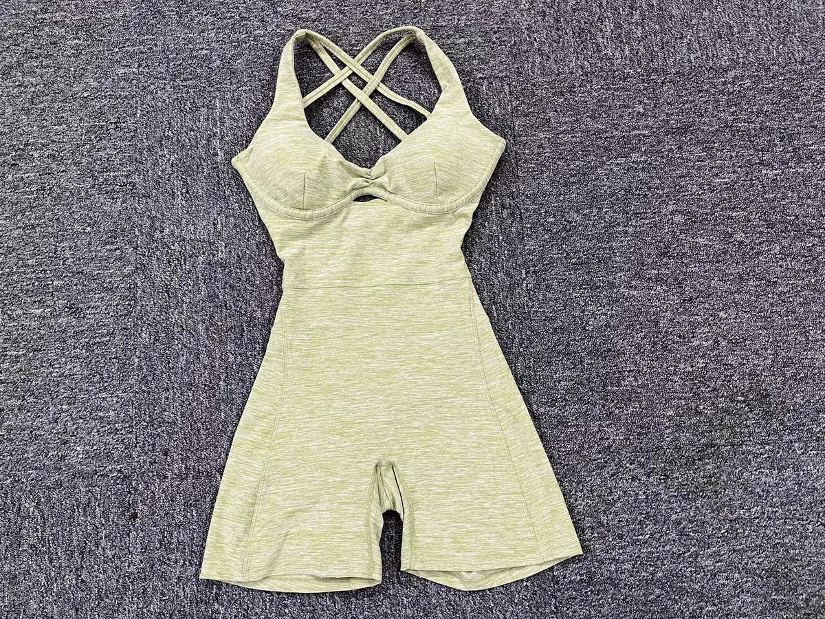 Adjustable double straps Open backV shape back design Scrunch butt No front seam Flatlock InseamRemovable pads BODYSUIT