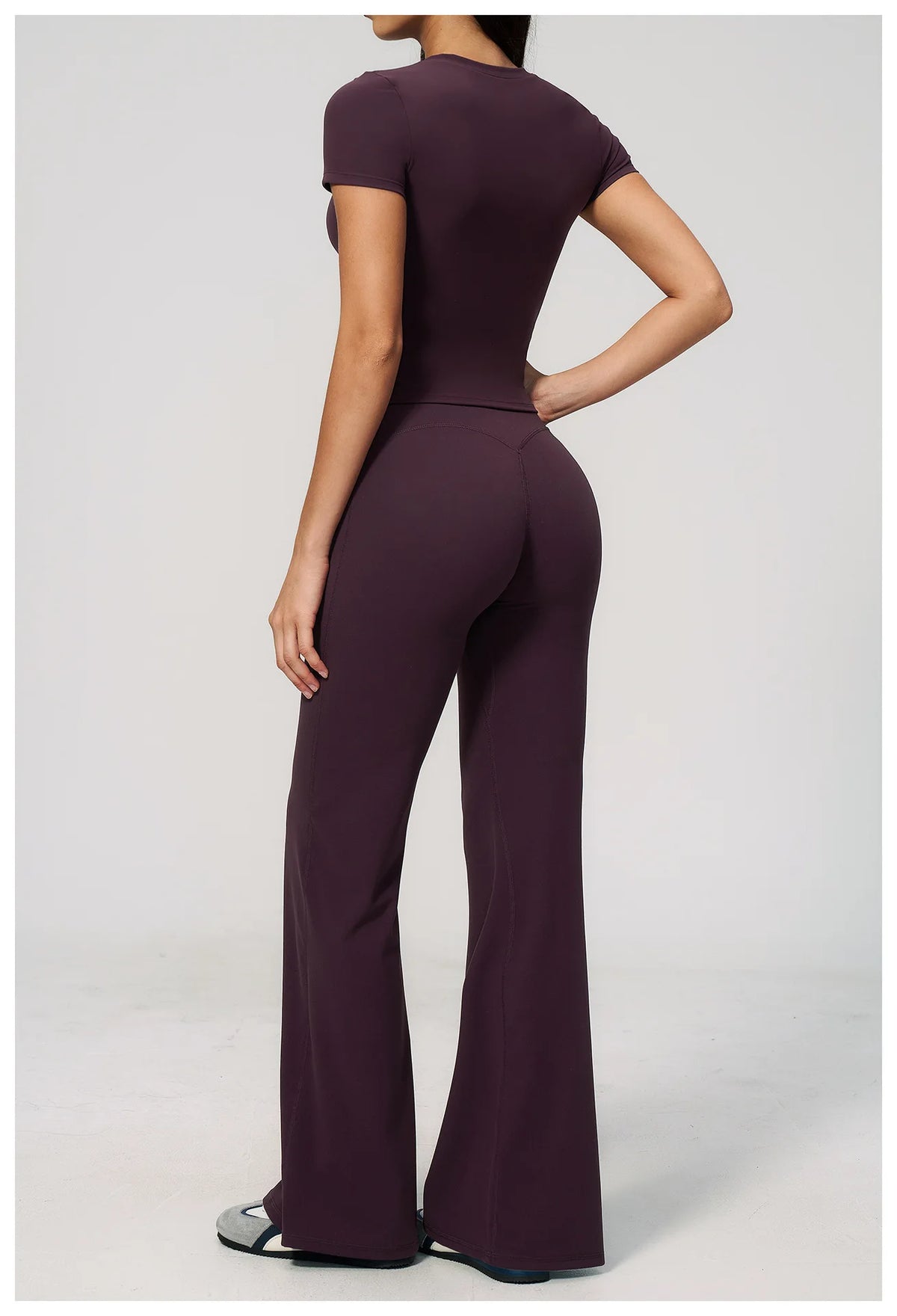 Creamy 2 Pieces Workout Suit Women Yoga Outfits Short Sleeve O Neck Slim Sports T Shirts High Waist Flare Pants Gym Fitness Sets
