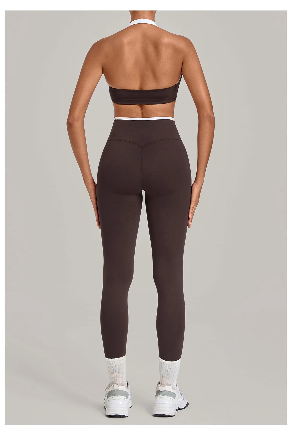 2 Pieces Color-block Yoga Sets WomenHanging Neck Sports Bra High Waist Pants Built-in Pockets Outdoor Fitness Workout Suit