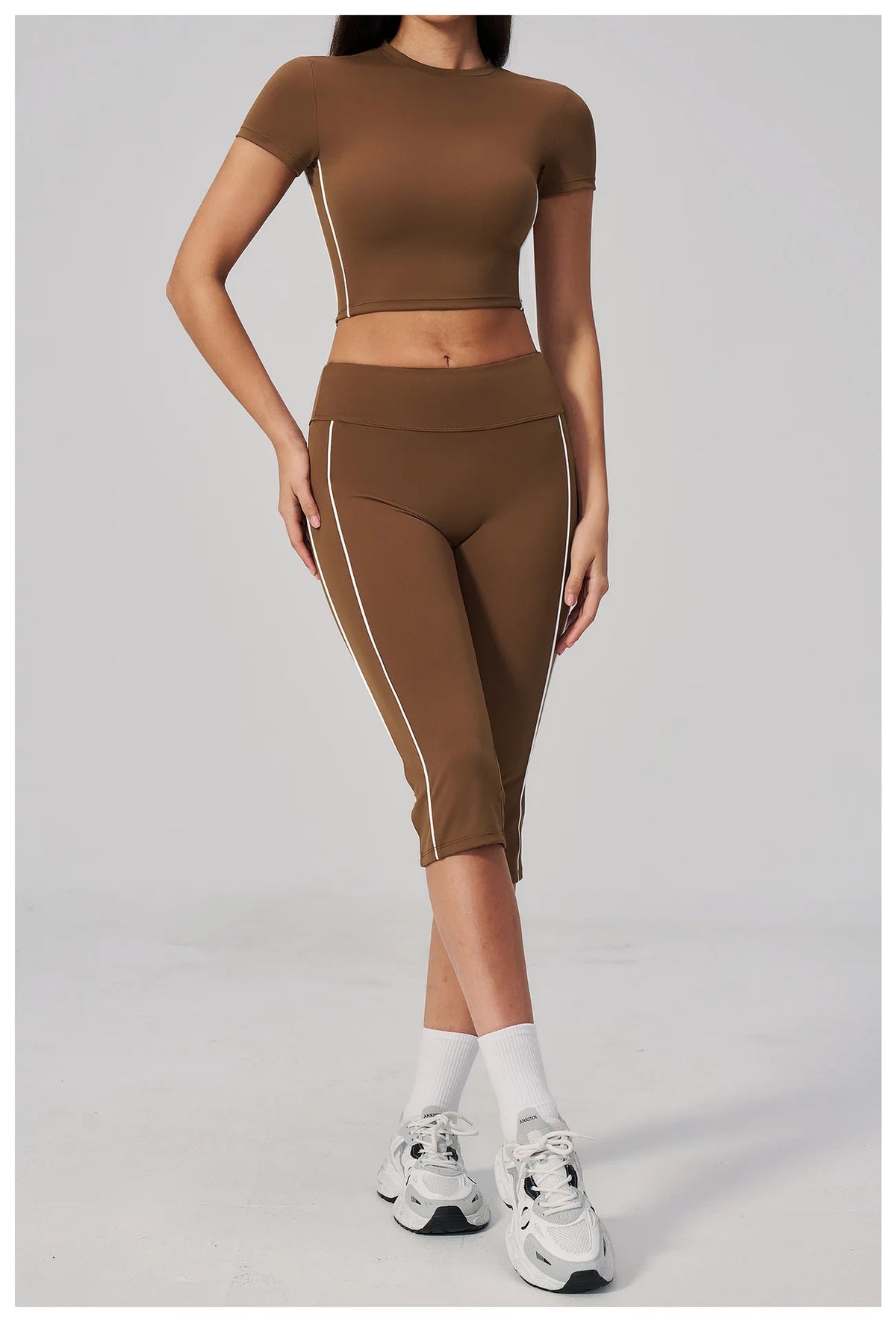 Color Blocked Yoga Suit Women Tracksuit Short Sleeve Shock-absorbing Sports T Shirts High Waist Pants Gym Running Fitness Suits