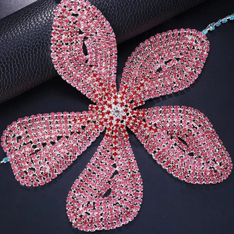 Exaggerated Crystal Flower Chest Chain Lingerie Women Accessories New in Summer Top Rhinestone Body Jewelry Bra Bikini Clothing
