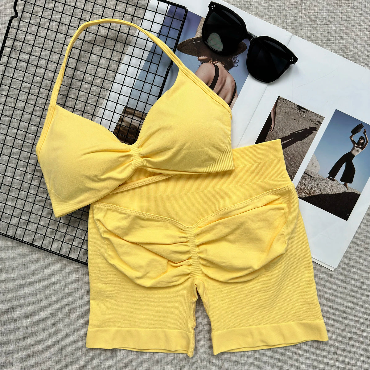 Seamless Sexy Open Back Gym Yoga Crop Top Women Halter Sports Bra Push Up Strappy Padded Workout Tank Tops