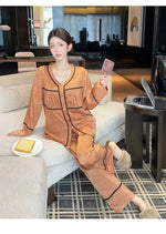 Spring and summer ice silk pajamas for women, sweet pajamas set, long sleeves and trousers, comfortable home clothes