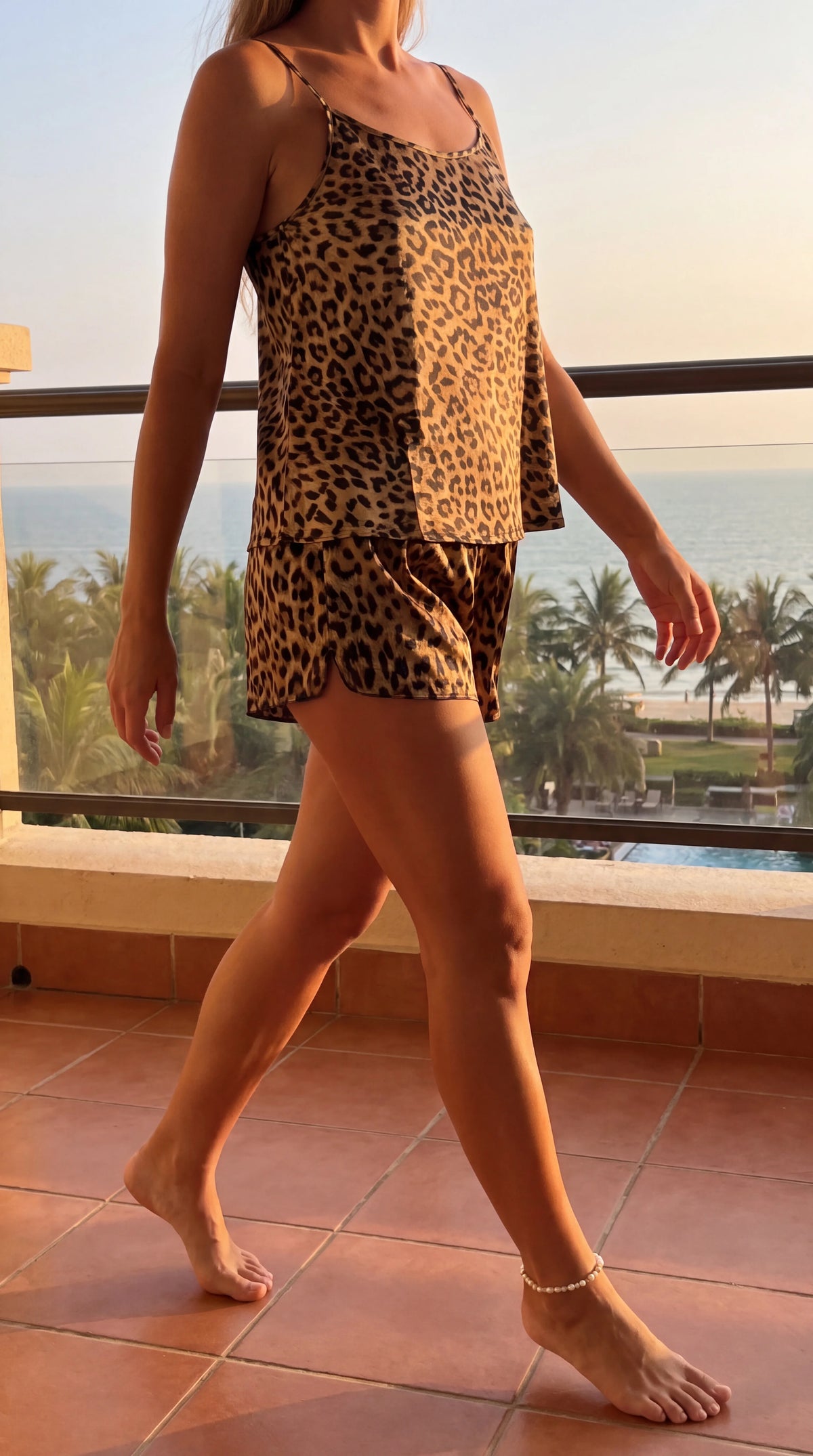 Ladies Leopard Print Halter Top And Short Pants Storage Bag Set Elderly Women's Fashion Outfit with Pouch
