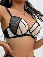 Sexy Anti-Gathering Deep V-Shaped Bra with Soft Underwire for European and American Markets, Designed to Lift and Gather Side Breasts, Enhance Small Busts, and Make the Chest Appear Larger