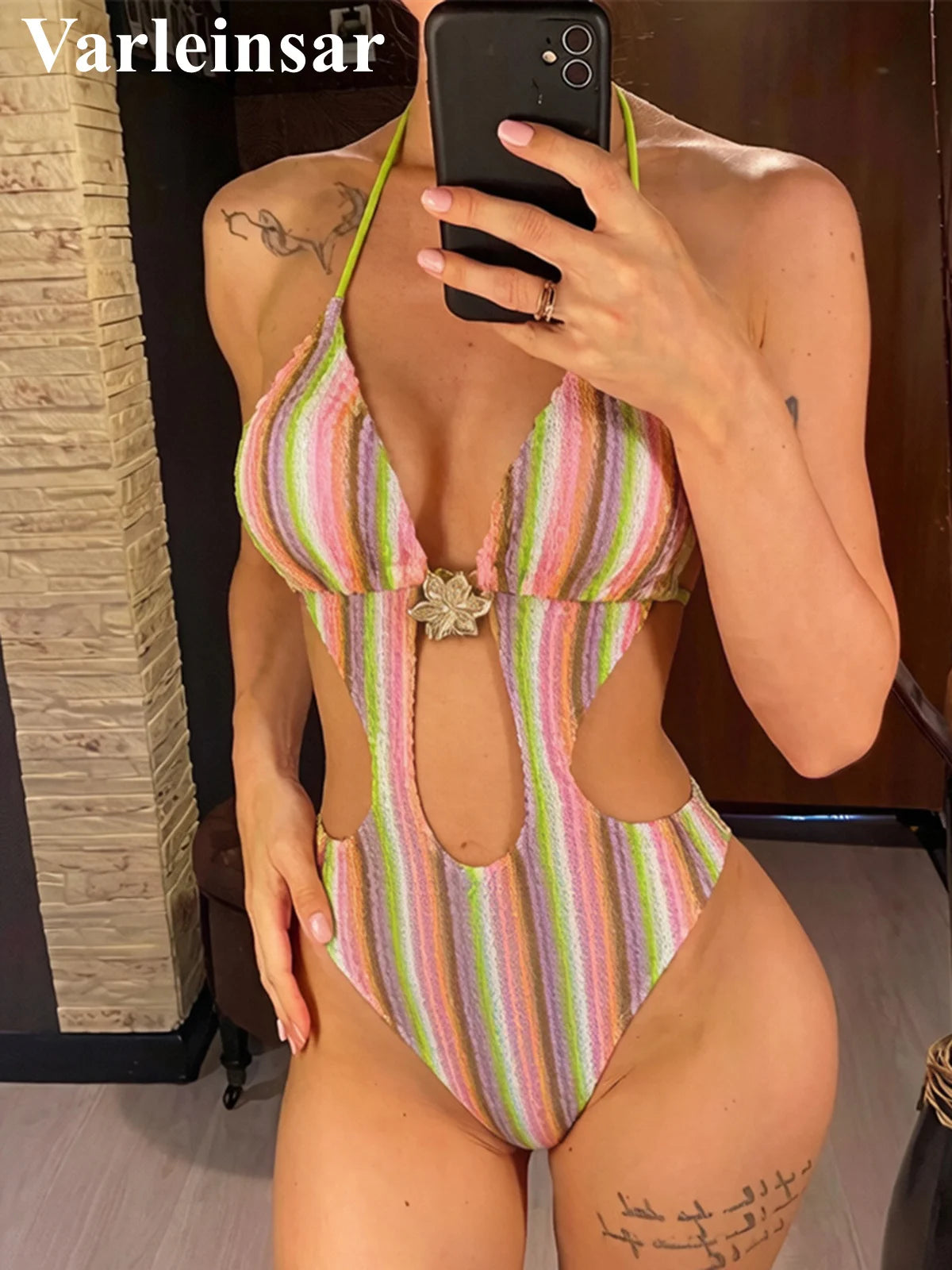 Striped Colorful Halter Cut Out One Piece Swimsuit Women Swimwear Female Monokini High Leg Cut Bather Bathing Suit Swim V8304