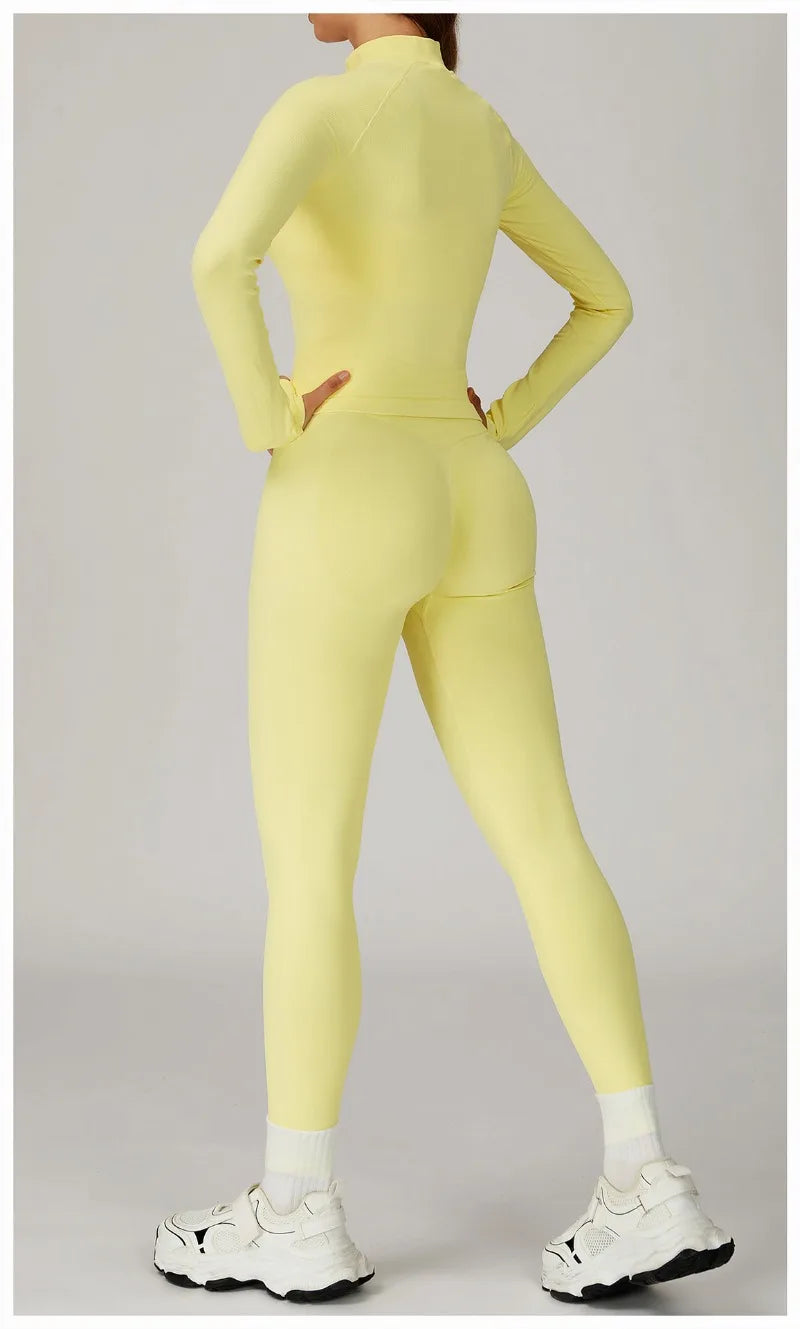Women's Seamless Yoga Set Quick Drying Slim Fit High-end Feeling Exposed Feeling Set Outdoor Sports and Running Fitness Set